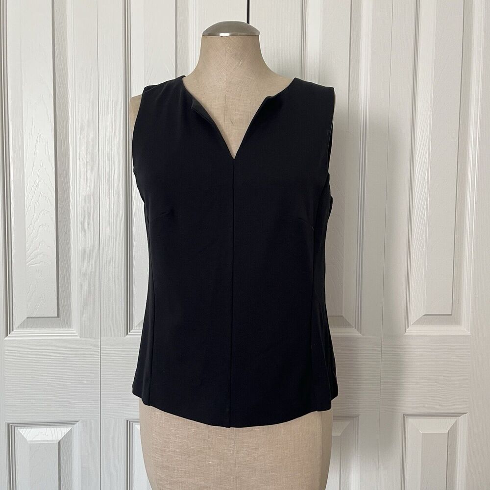 CAbi Black Sleeveless Blouse Notch neck, snap buttons back, size XS, style# 5936